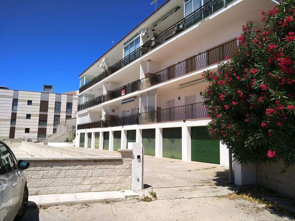 1019 Costa Roses - Apivend Immo Appartement Buitenkant foto